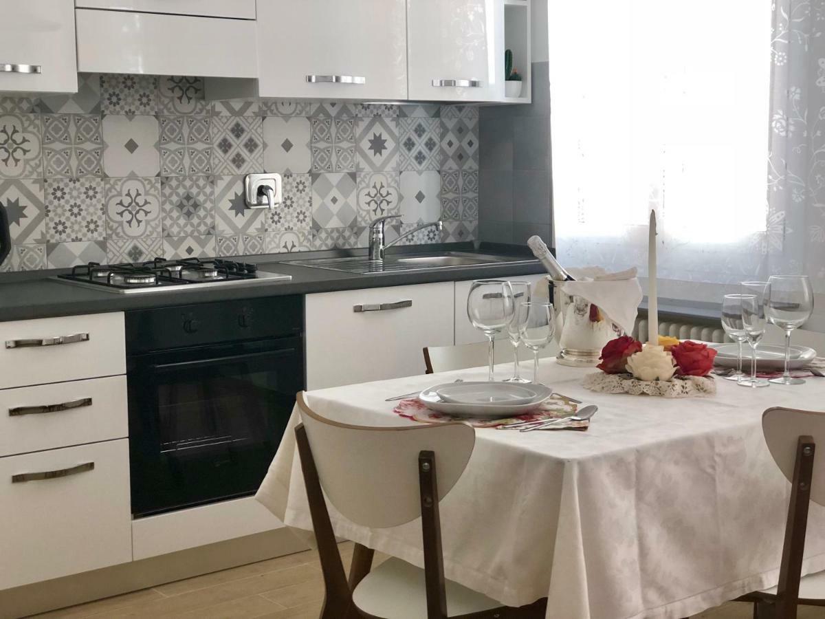 Апартаменты Temporary House De' Giudei Болонья Экстерьер фото